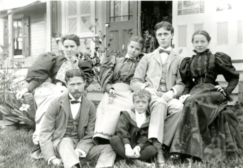 Tompkins_Family_1891001